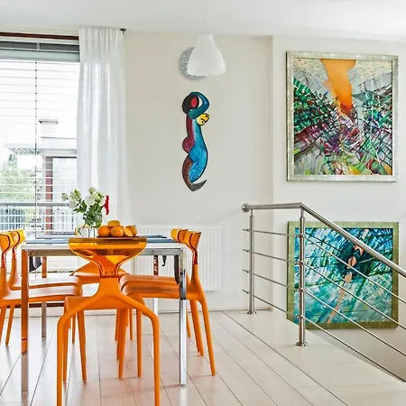 Panoramic Art With Jacuzzi Apartment Balatonlelle