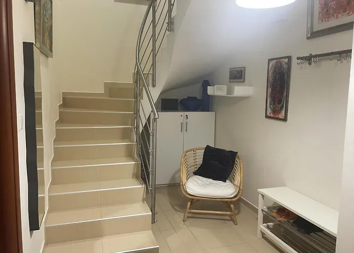 Lägenhet Panoramic Art With Jacuzzi