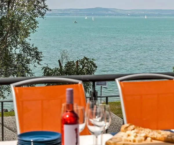 Panoramic Art With Jacuzzi