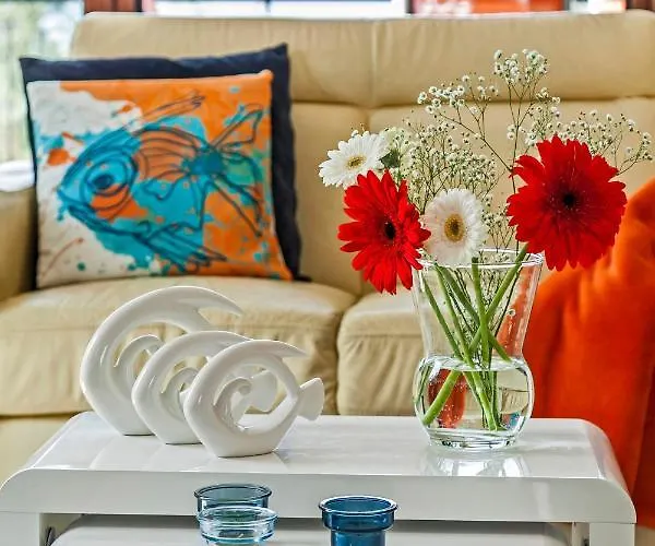 Panoramic Art With Jacuzzi *