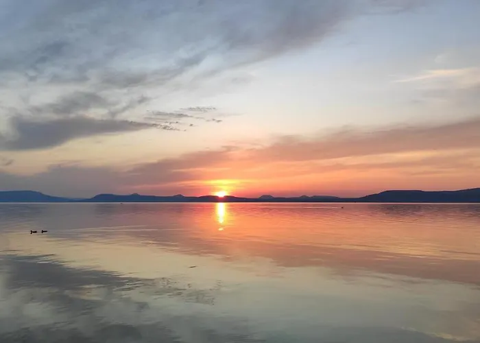 Lägenhet Panoramic Art With Jacuzzi